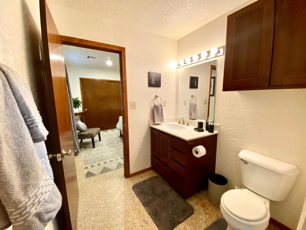 Near To Ouhsc Hospitals-Garage Studio 奧克拉荷馬 外观 照片